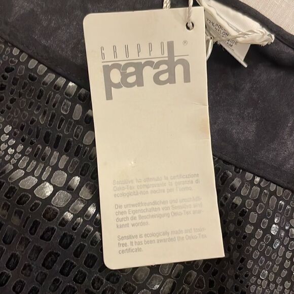 PARAH PAREO COVER.  BLACK SHINY ANIMAL PRINT FRONT. MICROFIBER BACK.  NEW - Picture 4 of 10